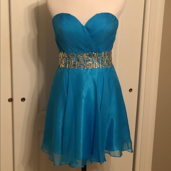 Alyce Paris Homecoming Dress - Picture 1 of 8